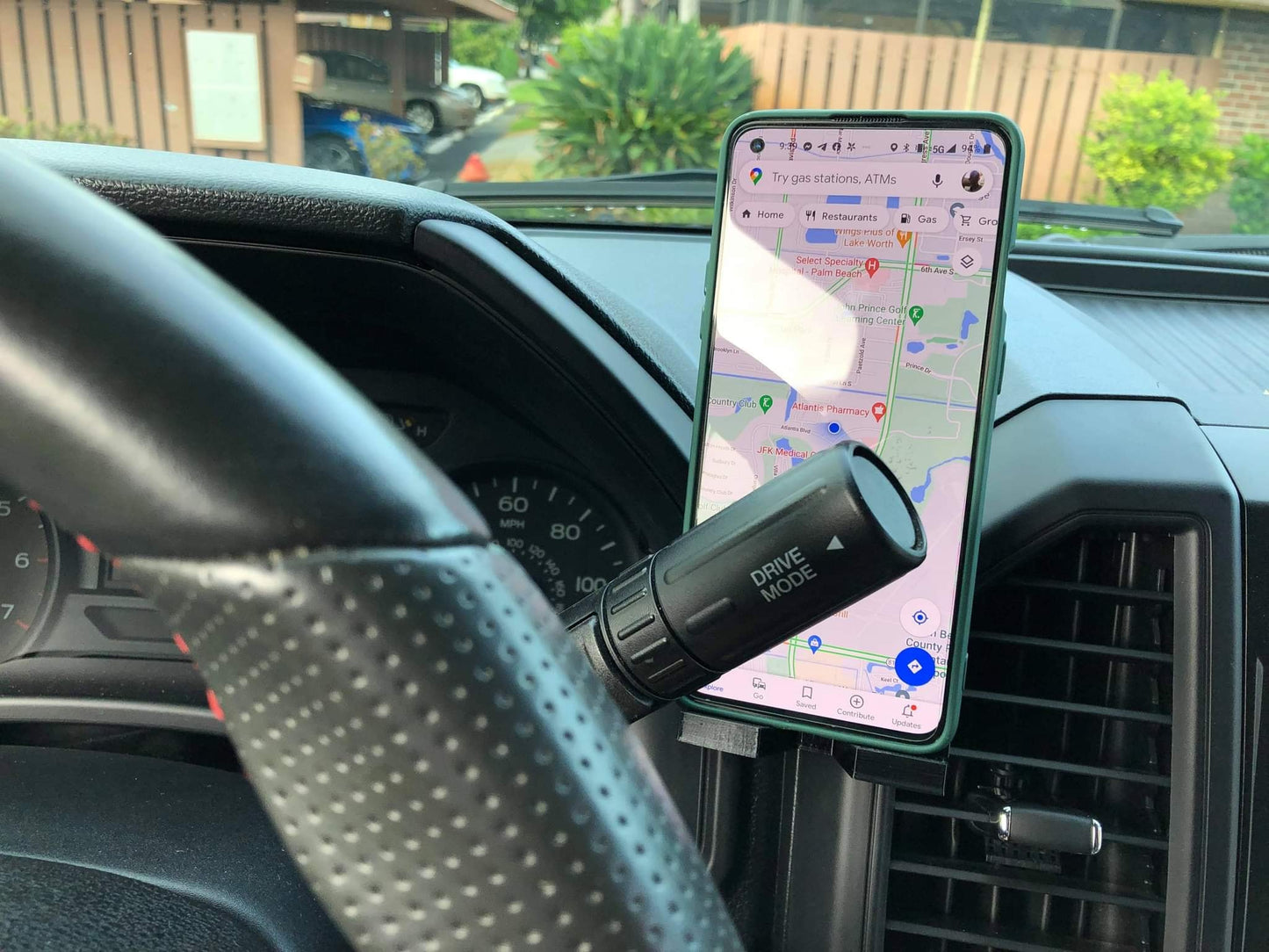 2018+ Ford Expedition Phone Mount