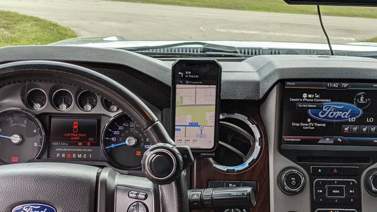 2011-2016 Ford Super Duty Phone Mount